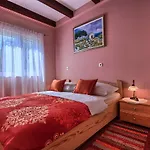 فيلة Seaside Luxury With A Swimming Pool Cove Siroka, Ciovo - 11749 تروغير