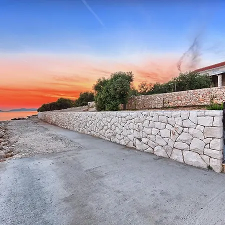 Seaside Luxury With A Swimming Pool Cove Siroka, Ciovo - 11749 Trogir