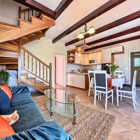 Seaside Luxury With A Swimming Pool Cove Siroka, Ciovo - 11749