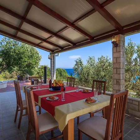 Seaside Luxury With A Swimming Pool Cove Siroka, Ciovo - 11749