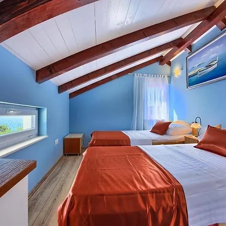 Seaside Luxury With A Swimming Pool Cove Siroka, Ciovo - 11749 Villa *