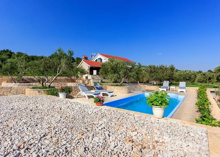 Seaside Luxury With A Swimming Pool Cove Siroka, Ciovo - 11749 Trogir