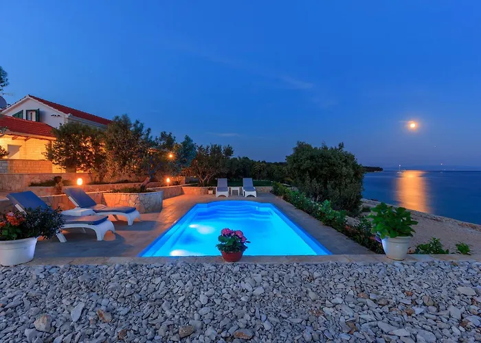 Seaside Luxury With A Swimming Pool Cove Siroka, Ciovo - 11749 *