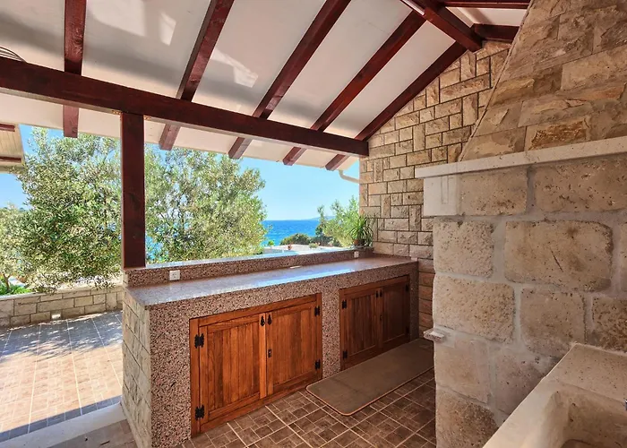 Villa Seaside Luxury With A Swimming Pool Cove Siroka, Ciovo - 11749
